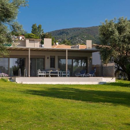 Averto Villas With Private Pool Nydri  Eksteriør billede