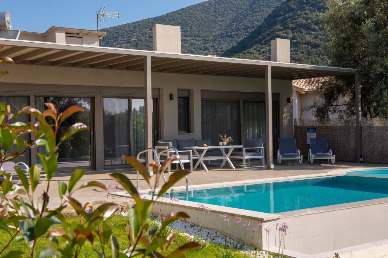 Averto Villas With Private Pool Nydri  Eksteriør billede
